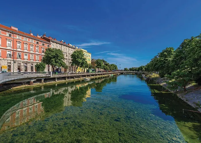 1 Bedroom Gorgeous In