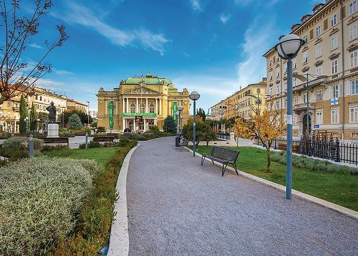 1 Bedroom Gorgeous In Rijeka